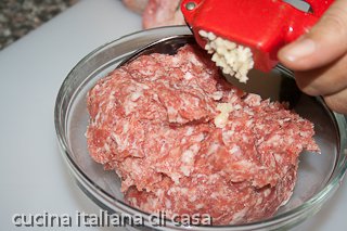 ripieno di salsiccia