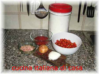 pizza tonno e cipolle: ingredienti