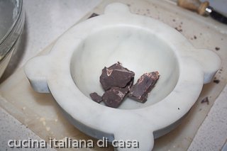 cioccolato nel mortaio