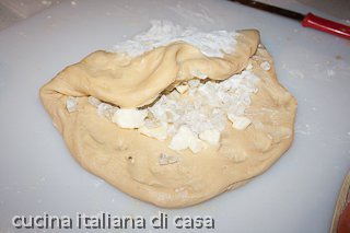 impasto per la colomba