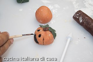 dipingere le zucche