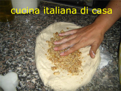 fare il pane con le noci