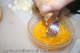 salsa di tuorli cotti
