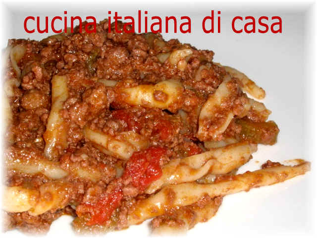 strozzapreti con ragout di capriolo