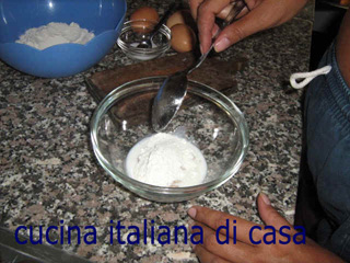 preprare l'impasto dei bomboloni