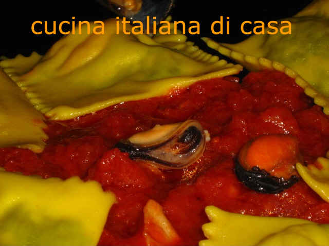 servire i ravioli di cozze