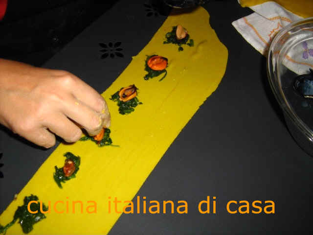 come preparare i ravioli cozze