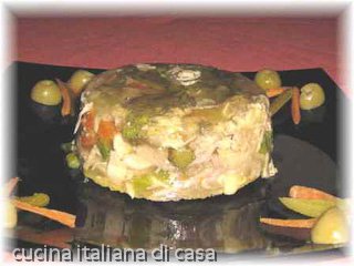 terrina di pollo e cappone in gelatina