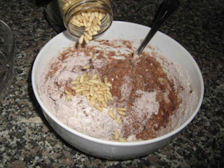 pinoli