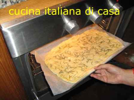 infornare la focaccia