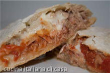 calzone al tonno
