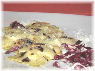 ravioli di zucca radicchio e mandorle