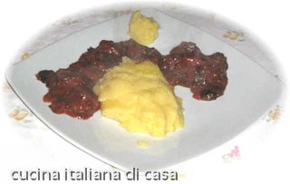 cervo con polenta